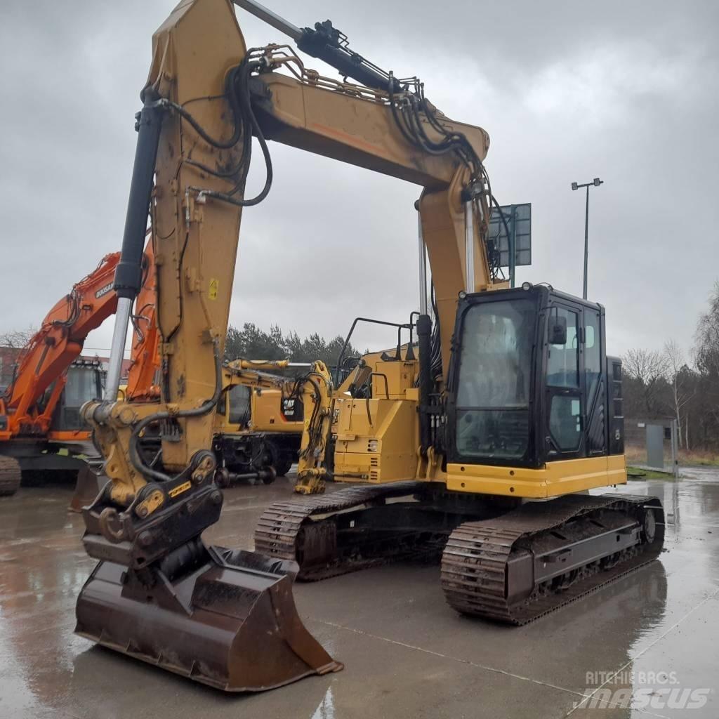 CAT 325FLCR Гусеничні екскаватори