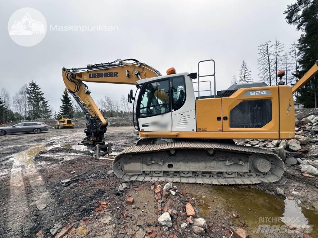 Liebherr R 924 LC Гусеничні екскаватори
