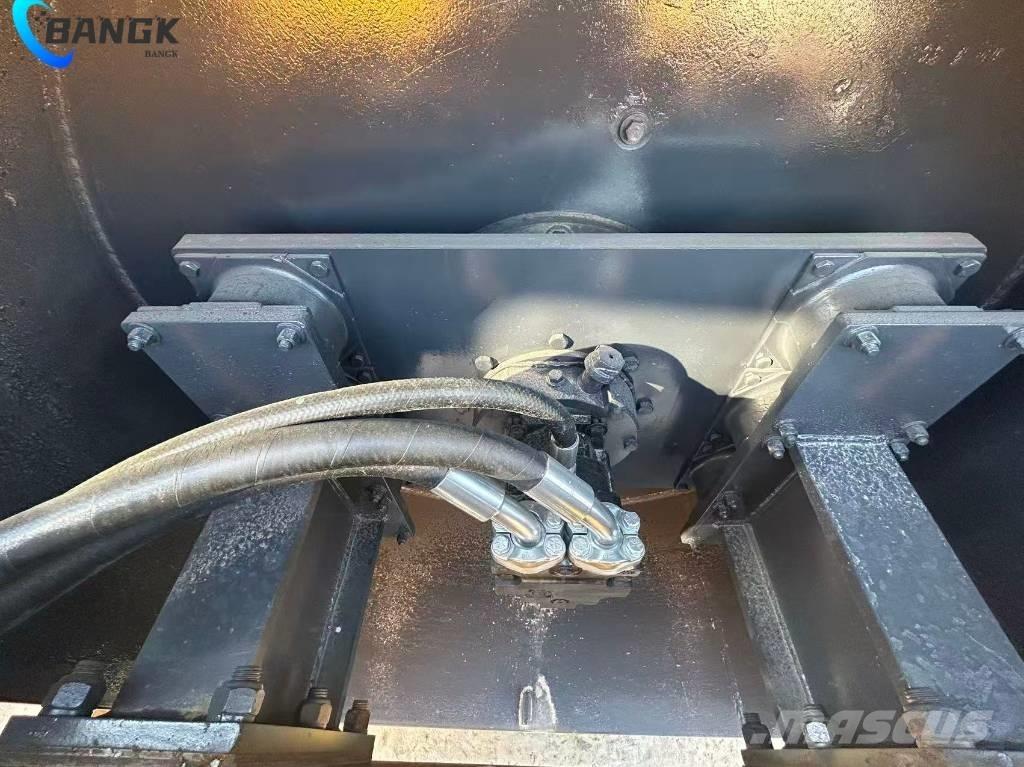 XCMG XS 223 J Грунтові котки