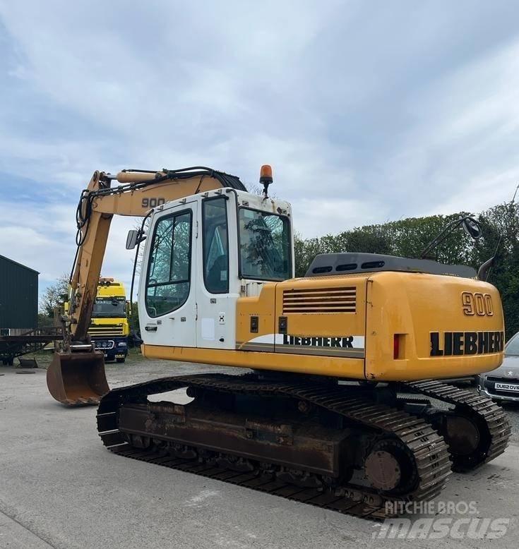 Liebherr R 900 C Гусеничні екскаватори