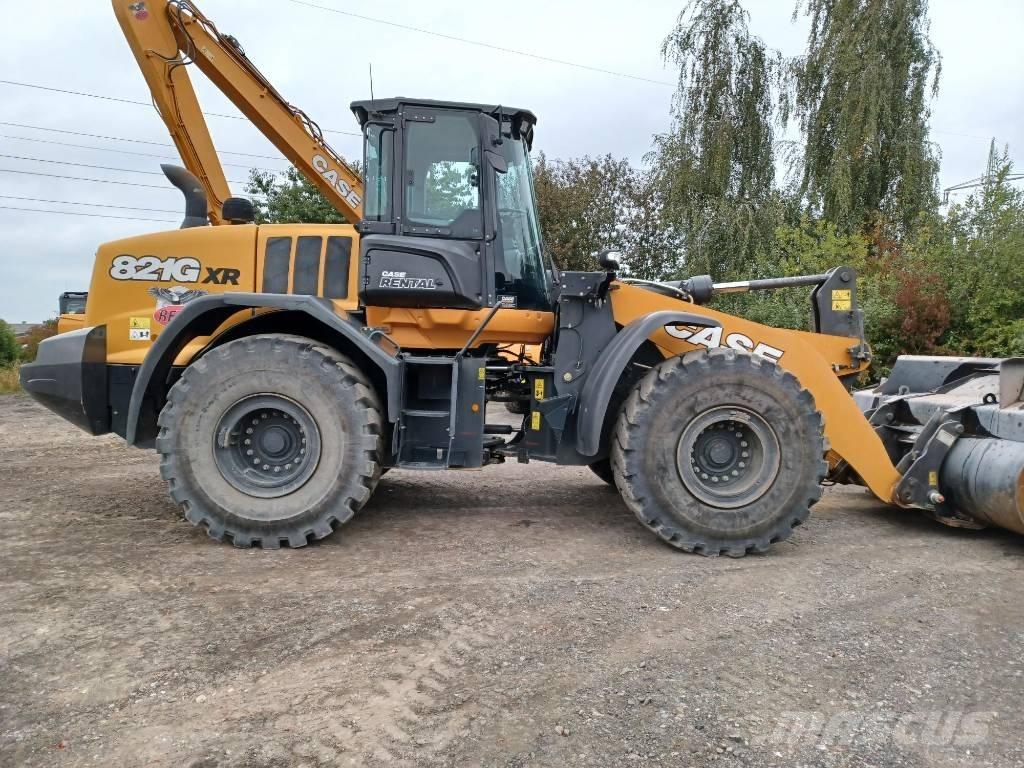 CASE 821G XR Фронтальні навантажувачі