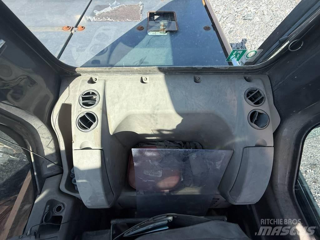 CASE CX 290 B Гусеничні екскаватори