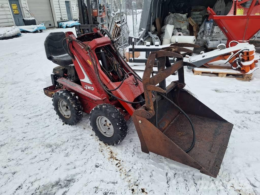 Avant Power 4WD Малі навантажувачі