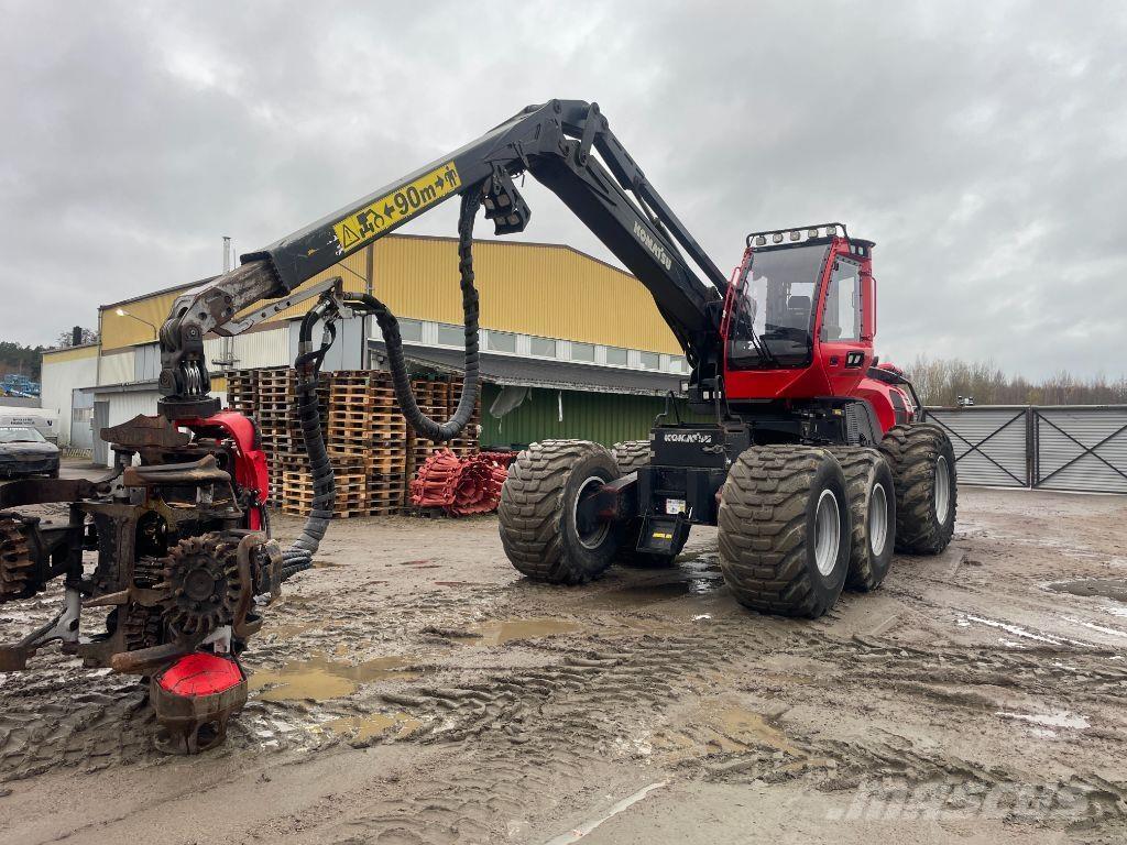 Komatsu 951 Харвестери