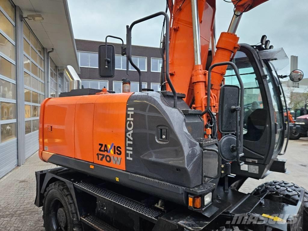 Hitachi ZX170W-5 Колісні екскаватори