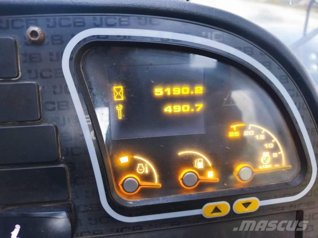 JCB 535-140 Телескопічні навантажувачі