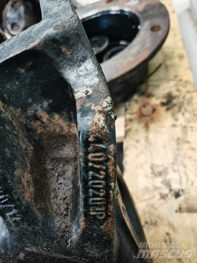 JCB 520-40 reducer Осі