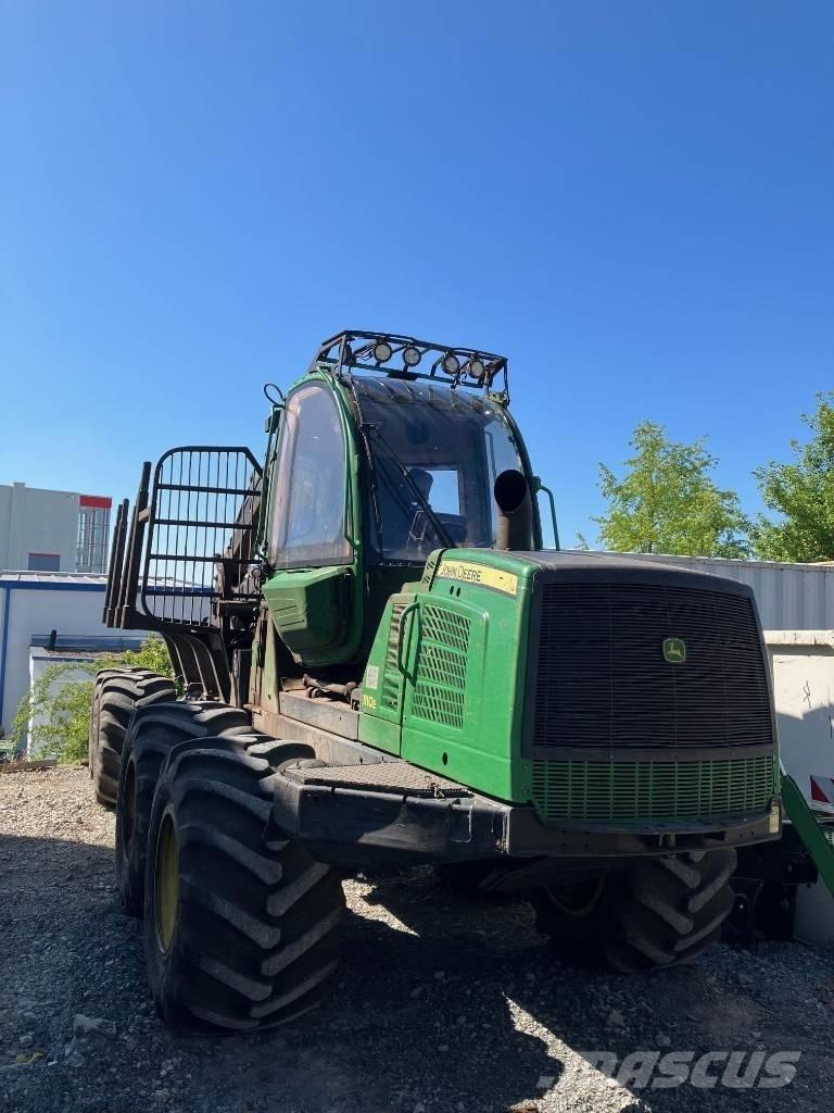 John Deere 1110 E Форвардери