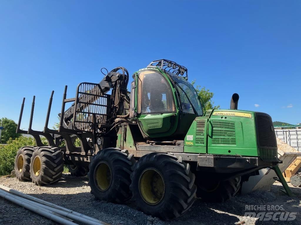 John Deere 1110 E Форвардери