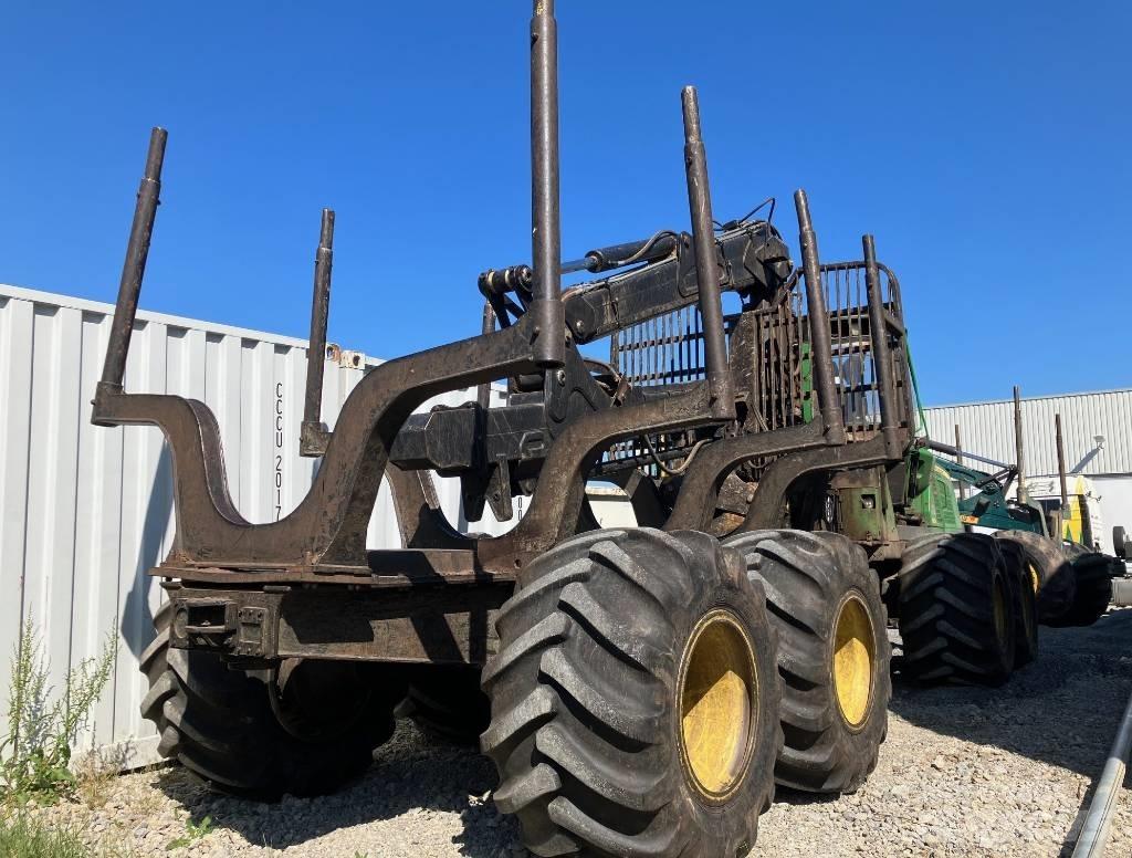 John Deere 1110 E Форвардери