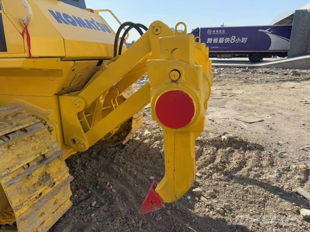 Komatsu D 85 EX-18 Гусеничні бульдозери
