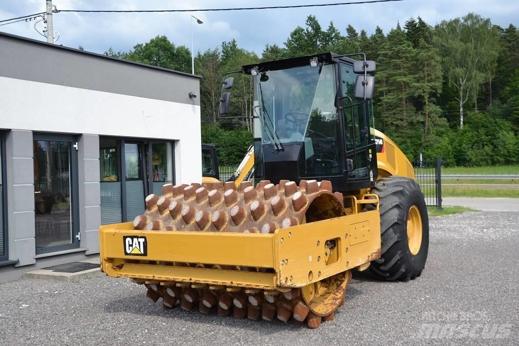 CAT CP 54 Грунтові котки