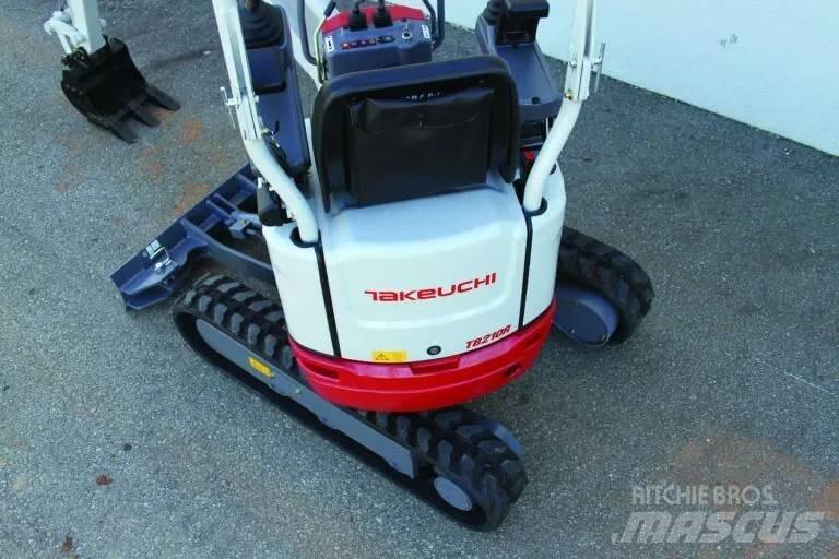 Takeuchi TB210R Міні-екскаватори < 7т
