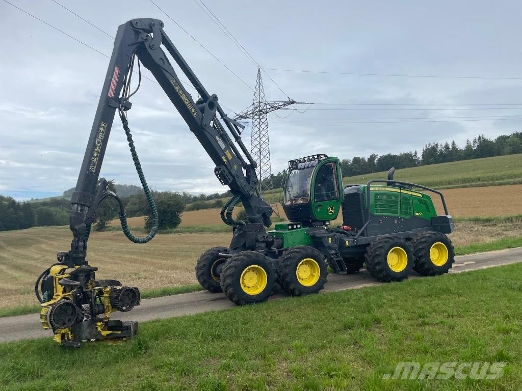 John Deere 1270G 8WD Харвестери