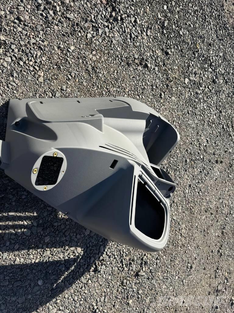 JCB 3 CX Side Panel Кабіна