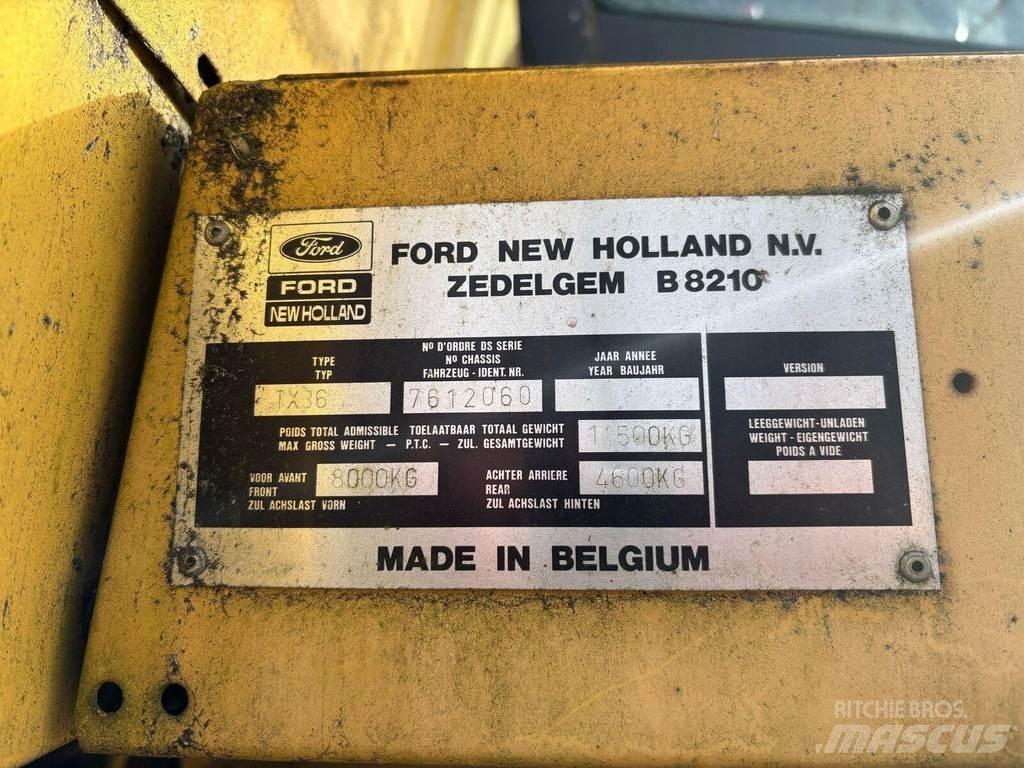 New Holland TX 36 Зернозбиральні комбайни