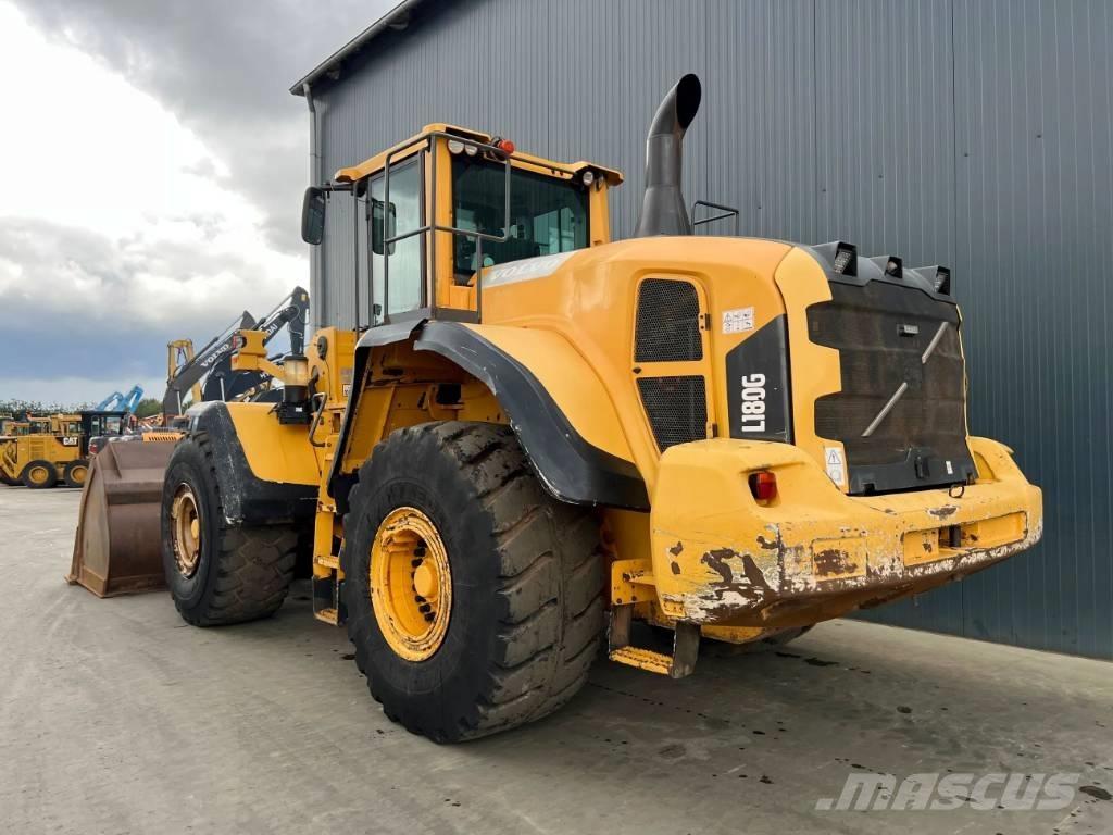 Volvo L180G Фронтальні навантажувачі