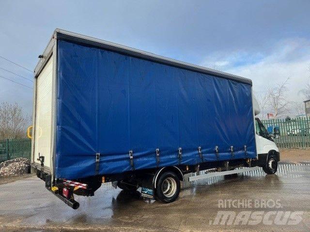Iveco Daily 70-180 Тентовані вантажівки