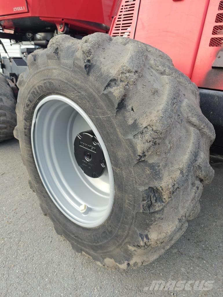 Komatsu 901 TX.1 Харвестери