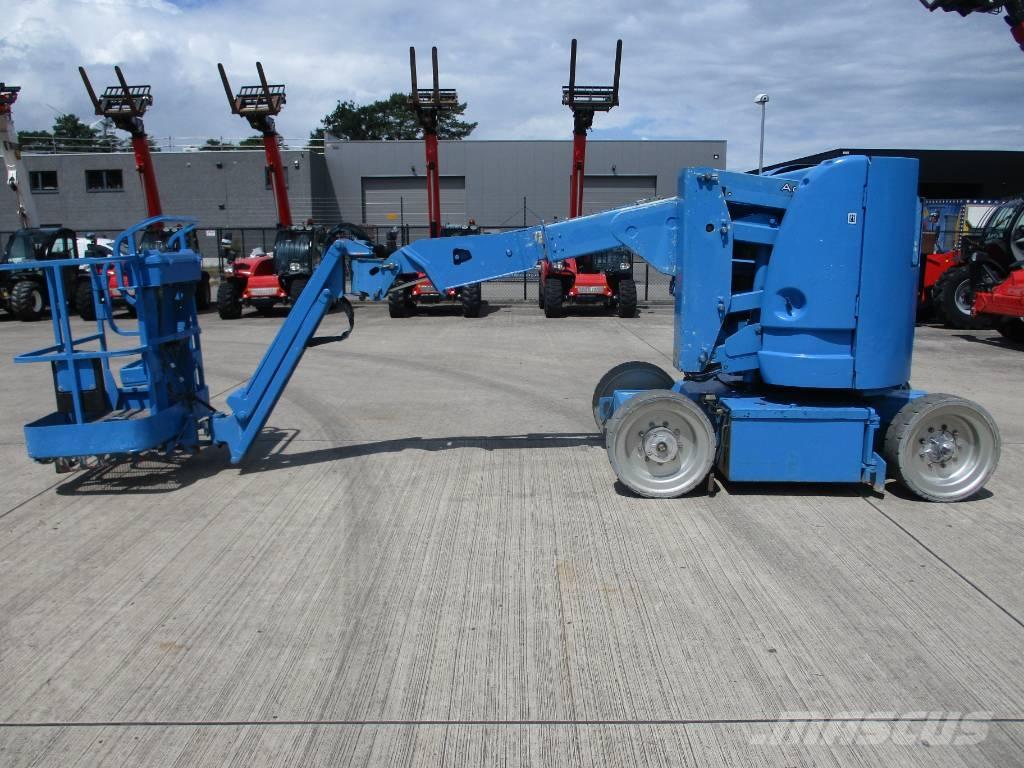 JLG E 300 AJP (180) Телескопічні підйомники