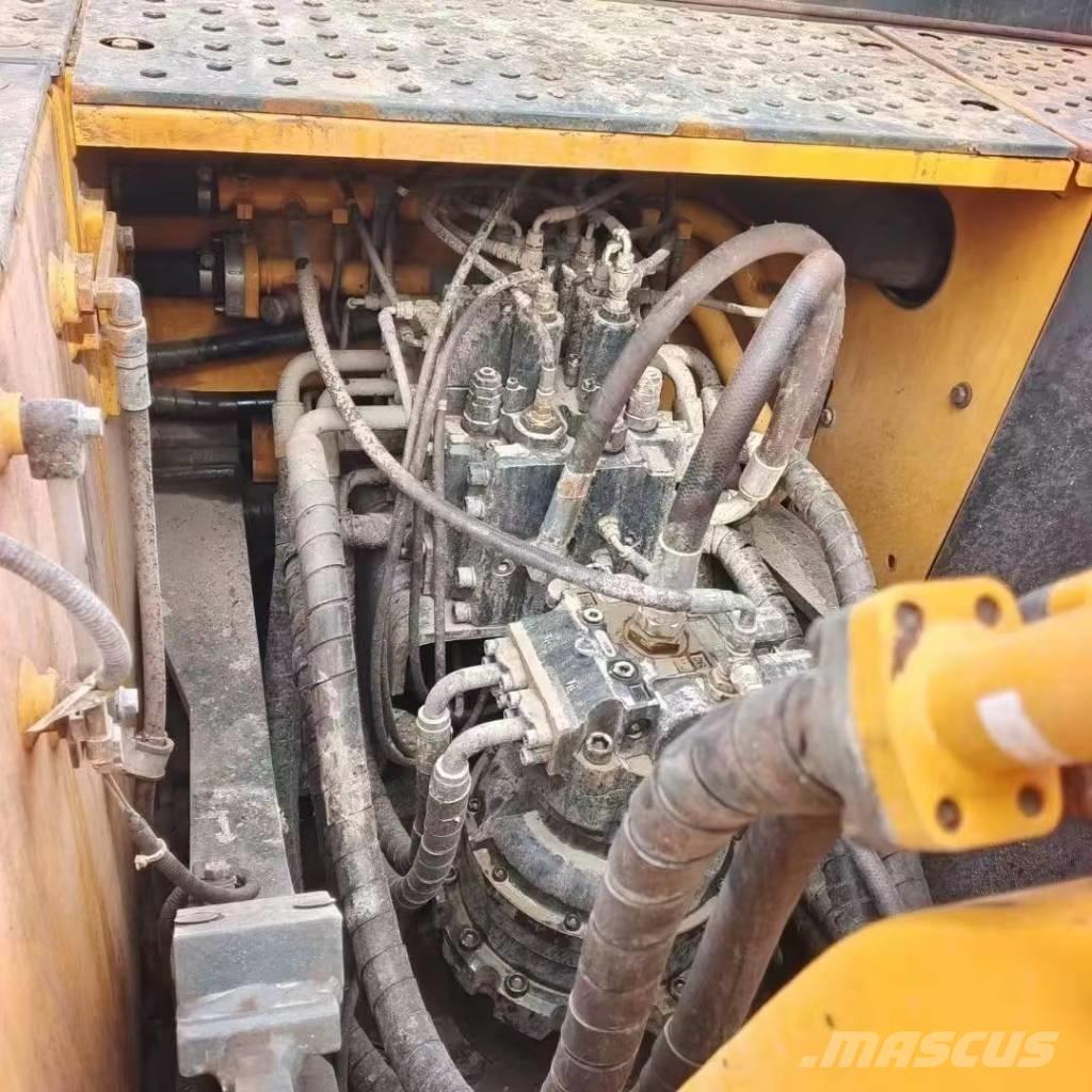 Hyundai R225LVS Гусеничні екскаватори