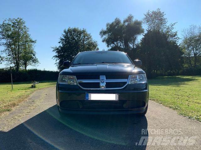 Dodge Journey SE Автомобілі