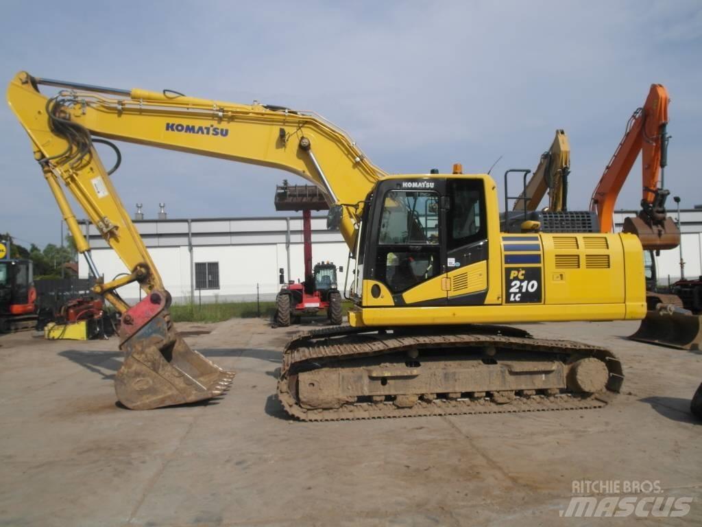 Komatsu PC 210 LC-11 Гусеничні екскаватори