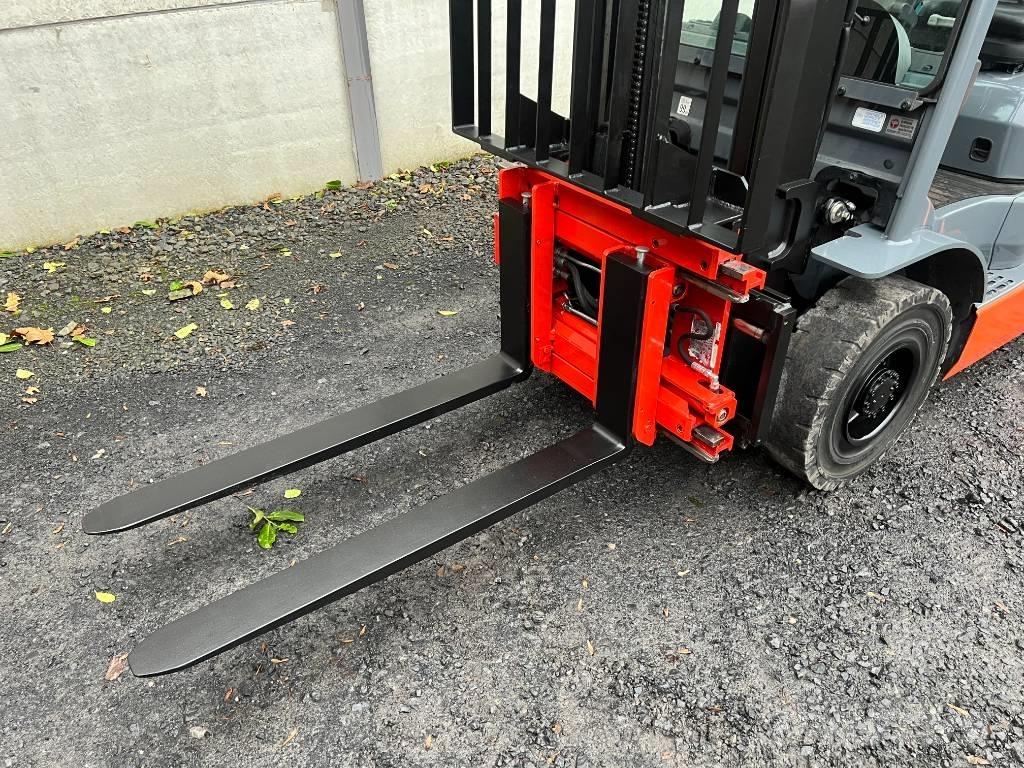 Toyota 02-8FGF25 Газові навантажувачі