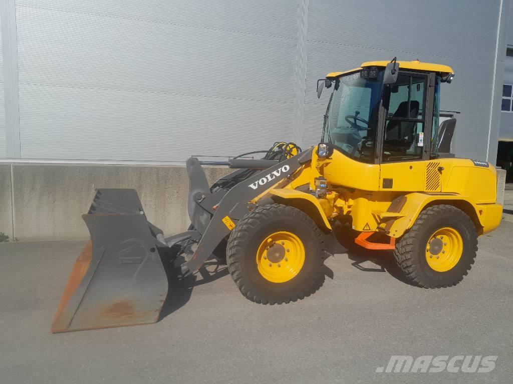 Volvo L35GS Фронтальні навантажувачі