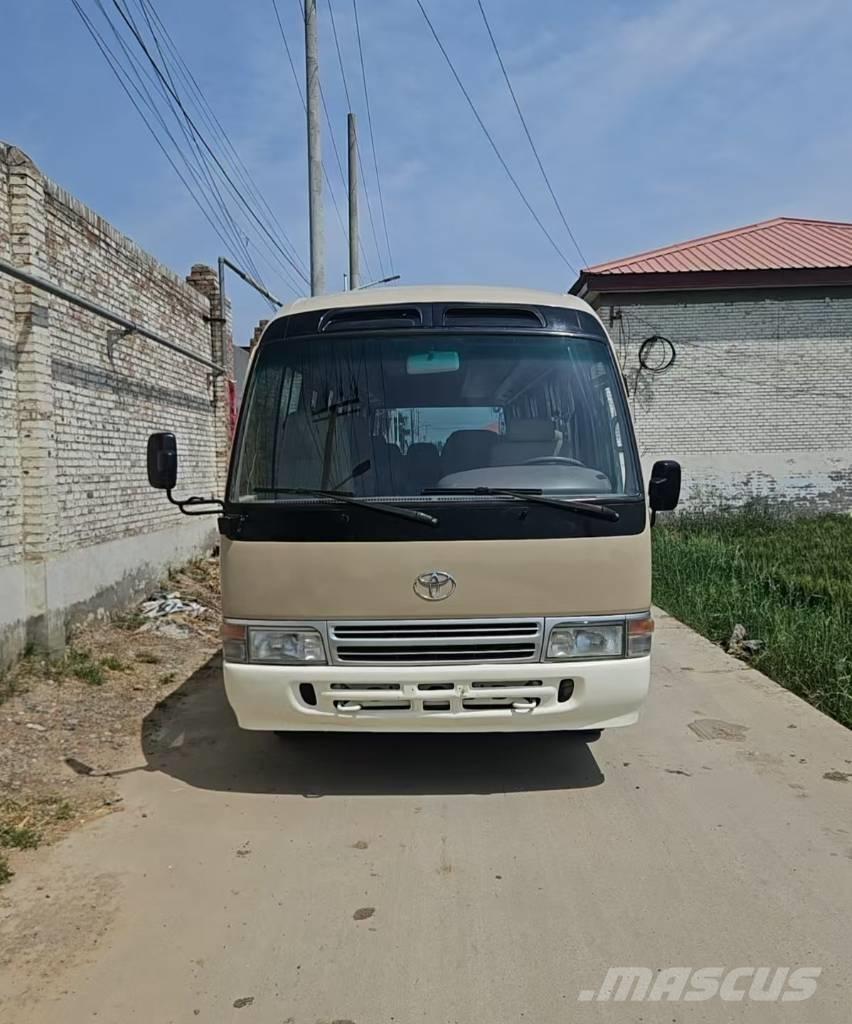 Toyota Coaster Bus Мікроавтобуси