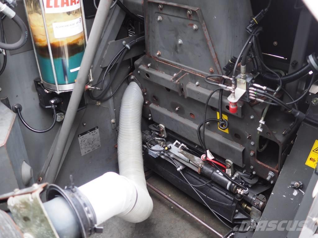 CLAAS Jaguar 940 4x4 Кормозбиральні комбайни