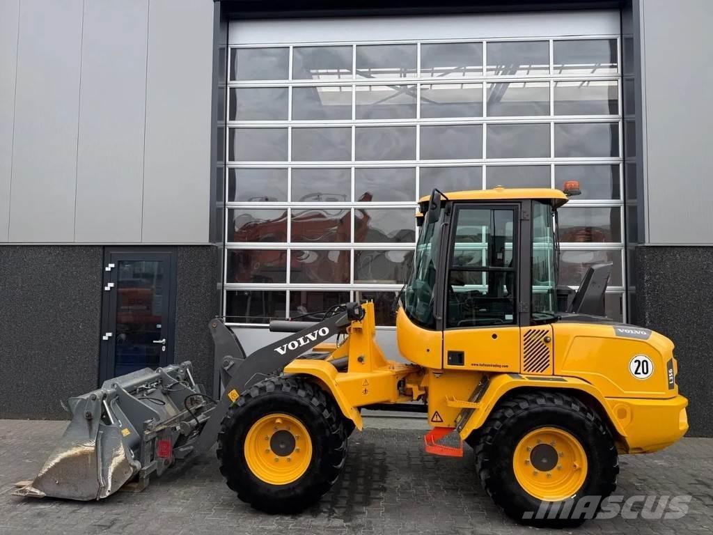 Volvo L35G Фронтальні навантажувачі