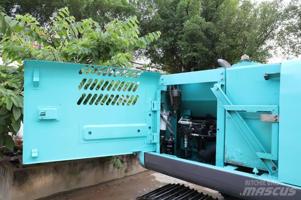 Kobelco SK 140 LC Гусеничні екскаватори