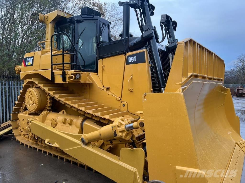 CAT D 9 T Гусеничні бульдозери