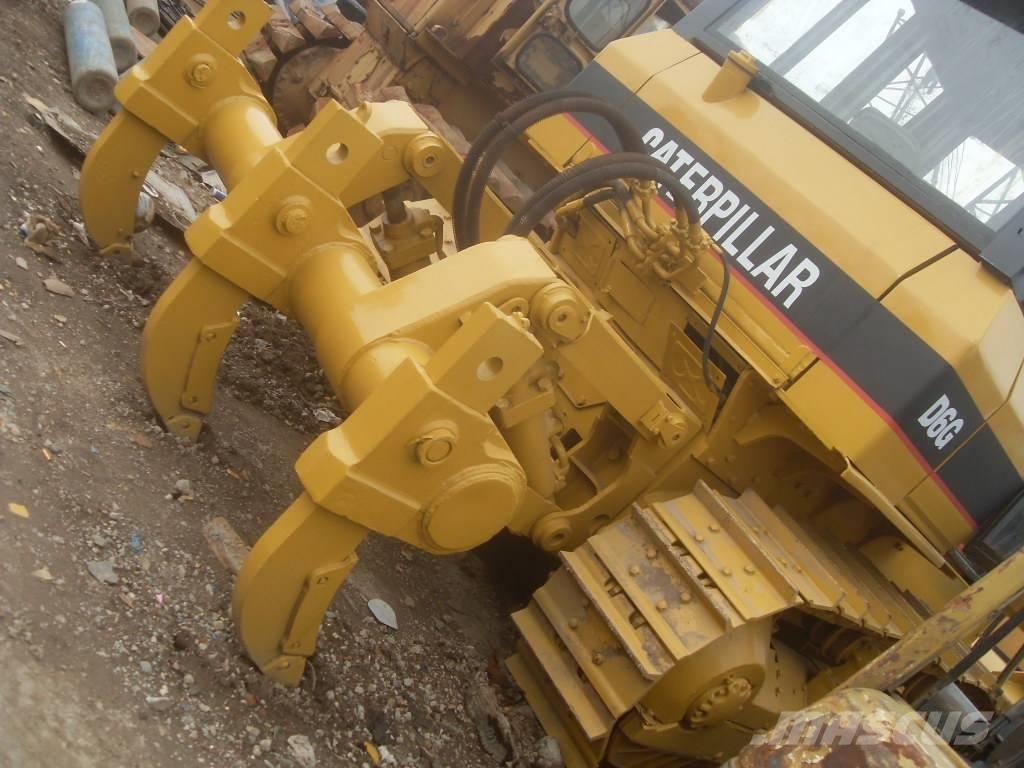 CAT D 6 G Гусеничні бульдозери