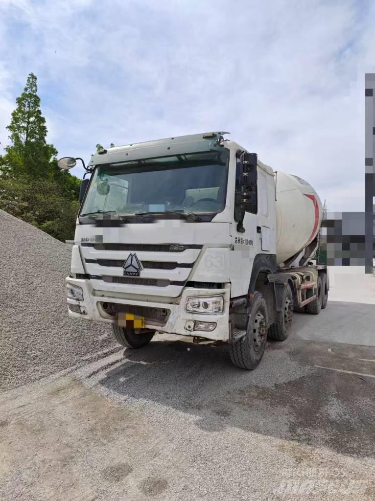 Howo 搅拌车 750 Бетонозмішувачі