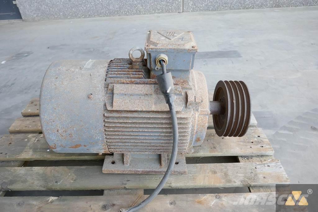  Teco 18.5KW Двигуни