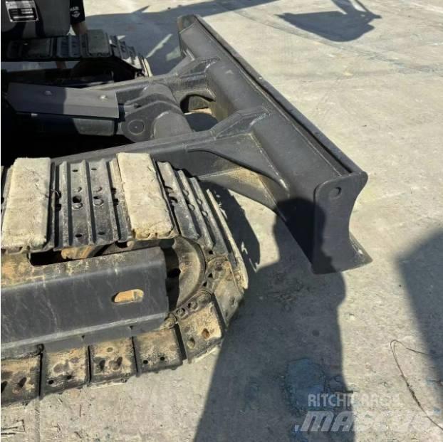Doosan DX75-9C Середні екскаватори 7т. - 12т.