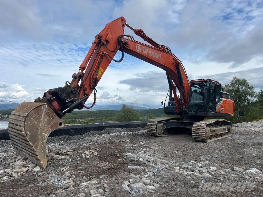 Hitachi ZX 300 LC-7 Гусеничні екскаватори