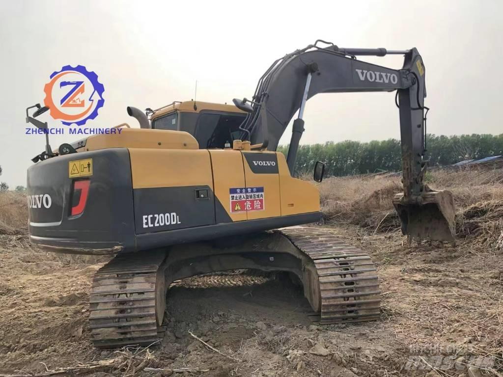 Volvo EC 200 Гусеничні екскаватори