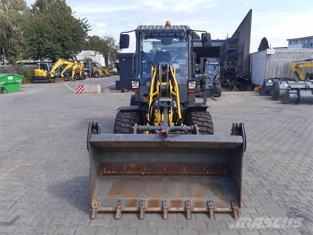 Wacker Neuson WL38 Фронтальні навантажувачі