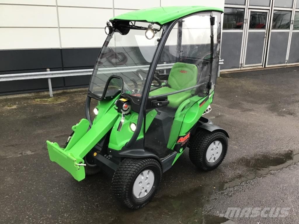 Avant 225 Підсобні машини