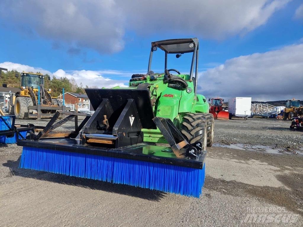  Adapter Avant - S45 Фронтальні навантажувачі