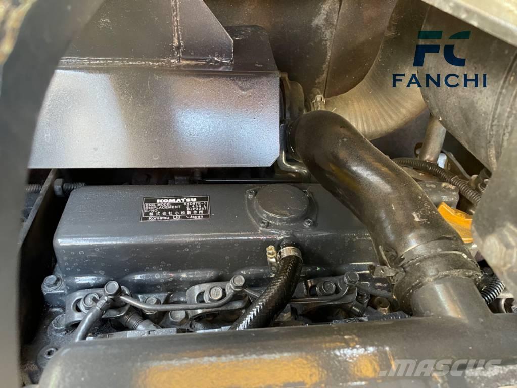 Komatsu PC 56 Міні-екскаватори < 7т