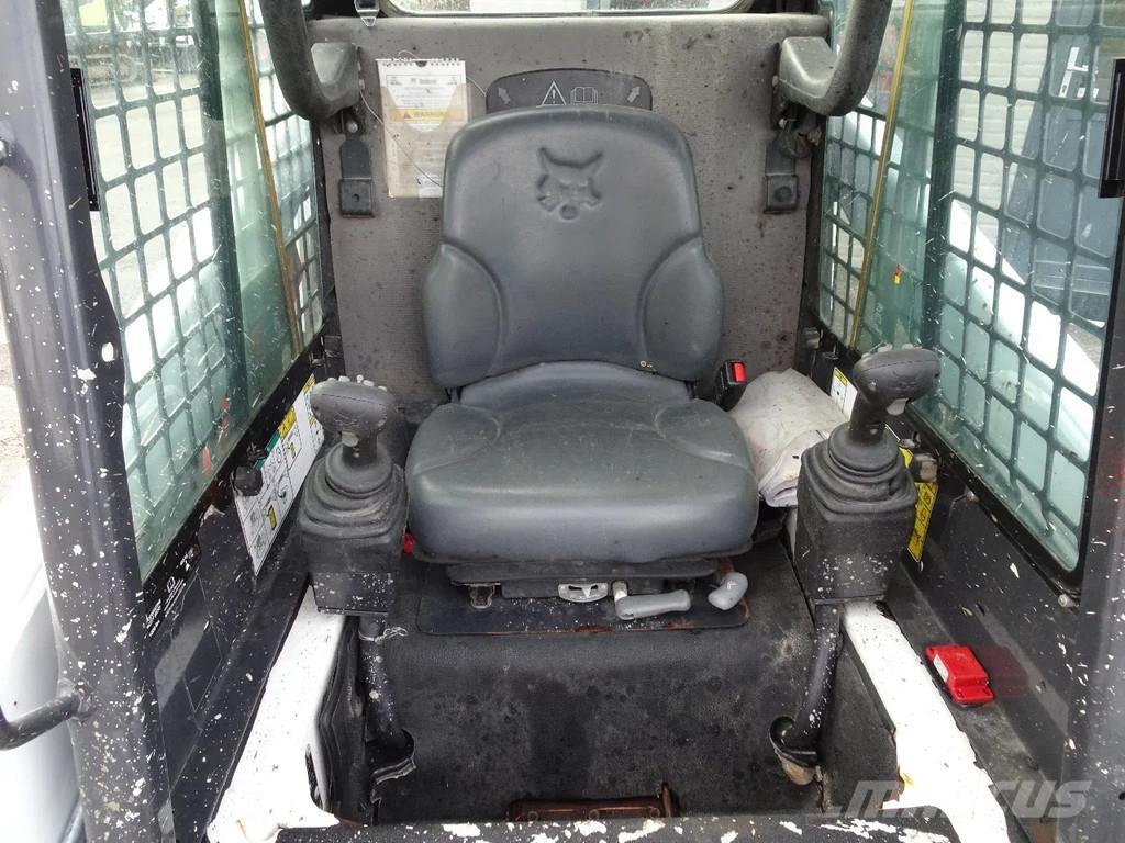 Bobcat S100 Міні-навантажувачі