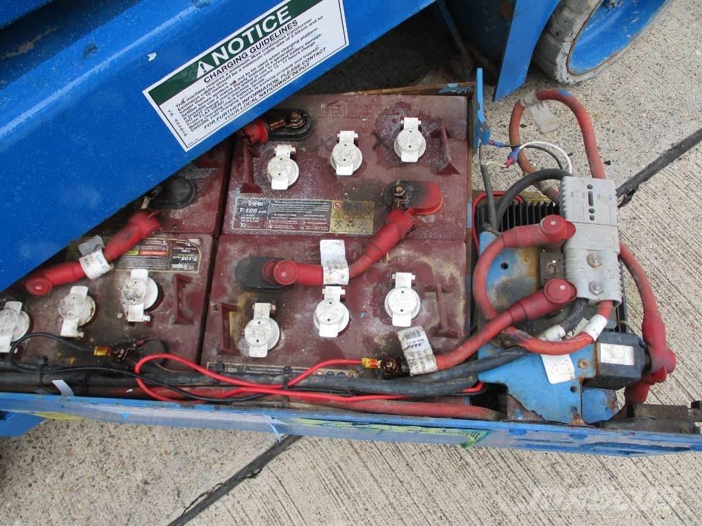 Genie GS 1932 (143) Підйомники-ножиці