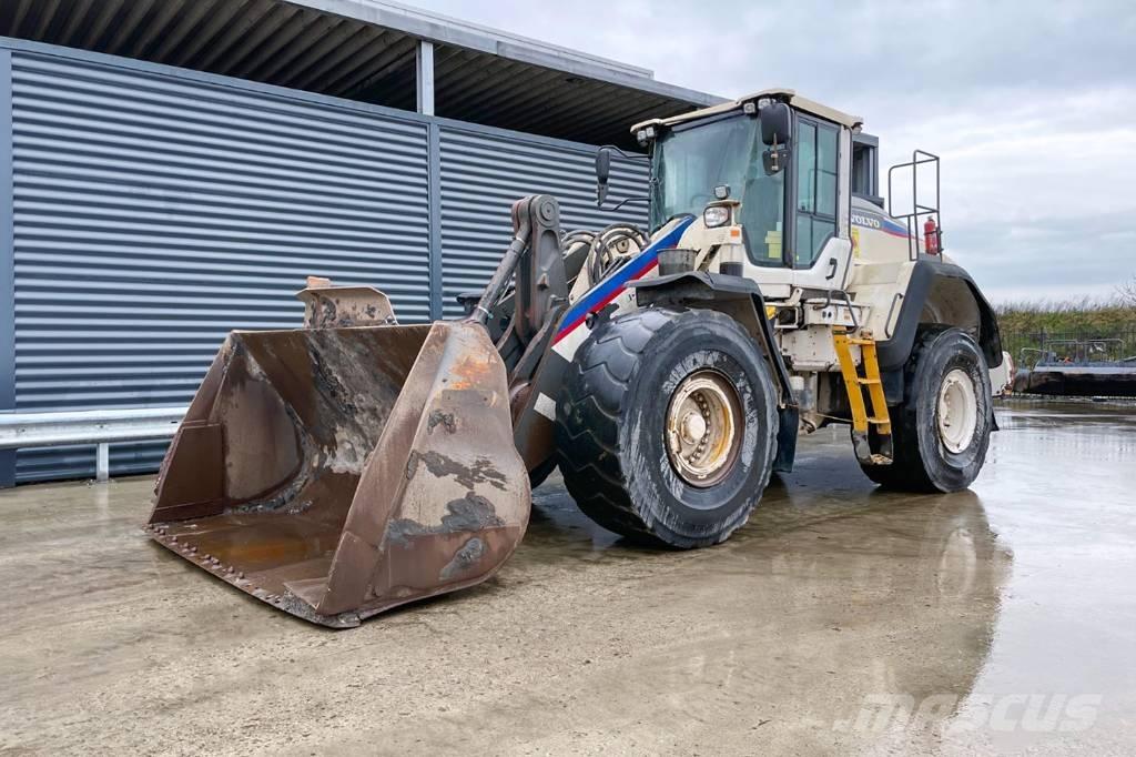 Volvo L 150H Фронтальні навантажувачі