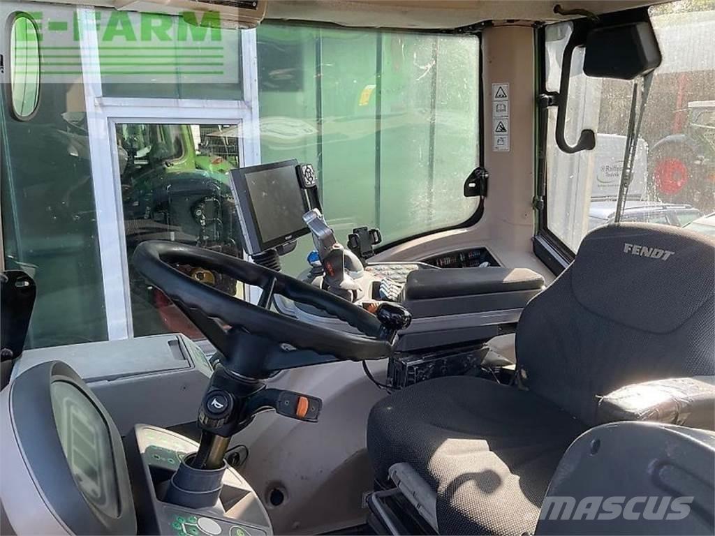 Fendt 828 vario s4 Трактори
