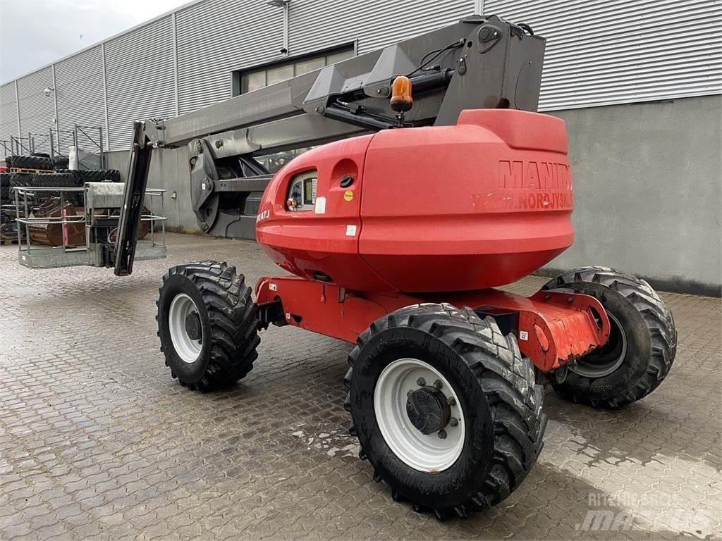 Manitou 200ATJ RC Колінчаті підйомники