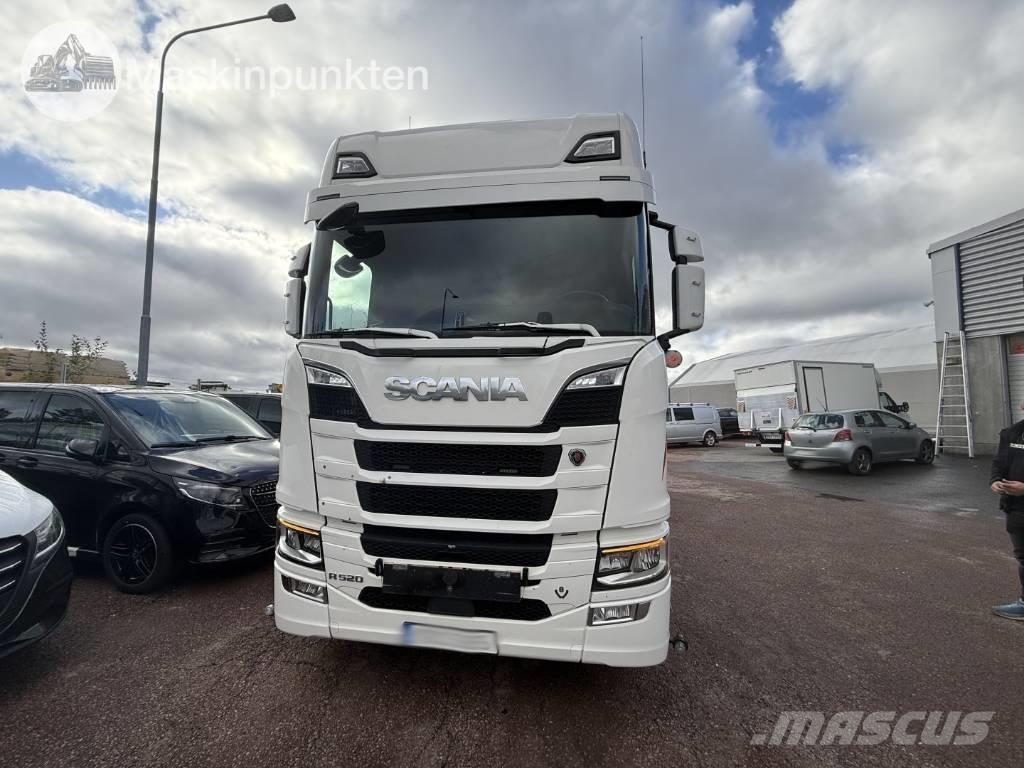 Scania R 520 Тягачі